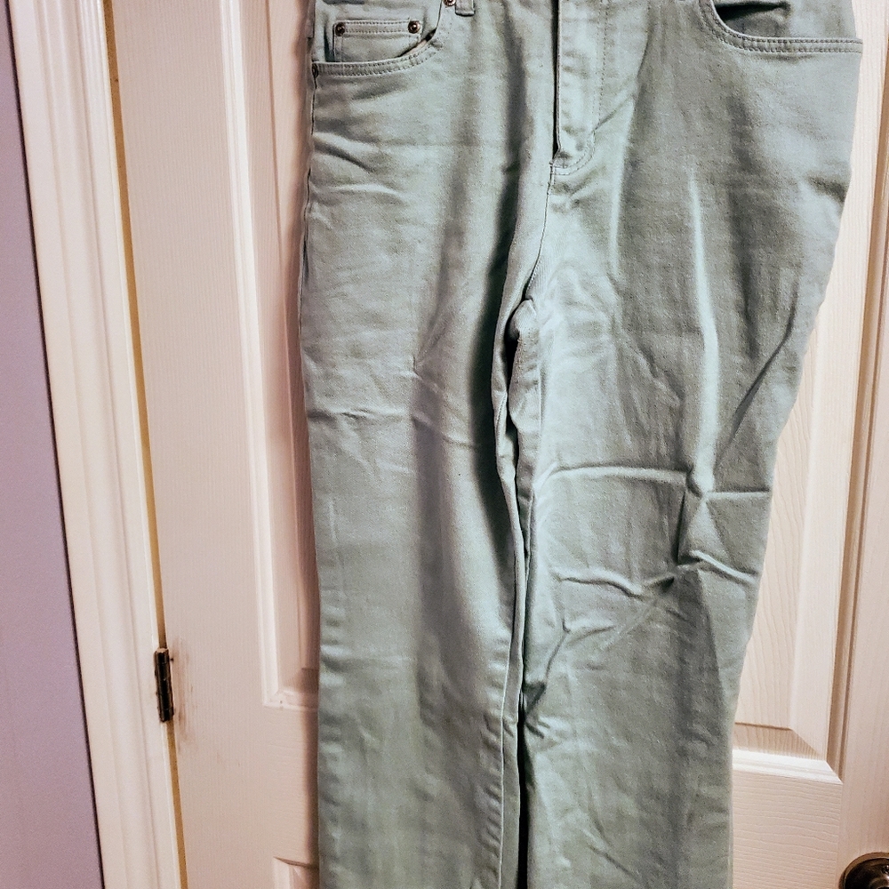 🌴 **SALE**BOGO** Minty green jeans!